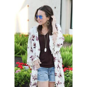 David and Young Cream Floral Kimono Cottagecore boho Bottom Tassels One Size